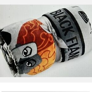 Disney Hocus Pocus Black Flame Candle Blanket, 50x60. Machine washable, NWT